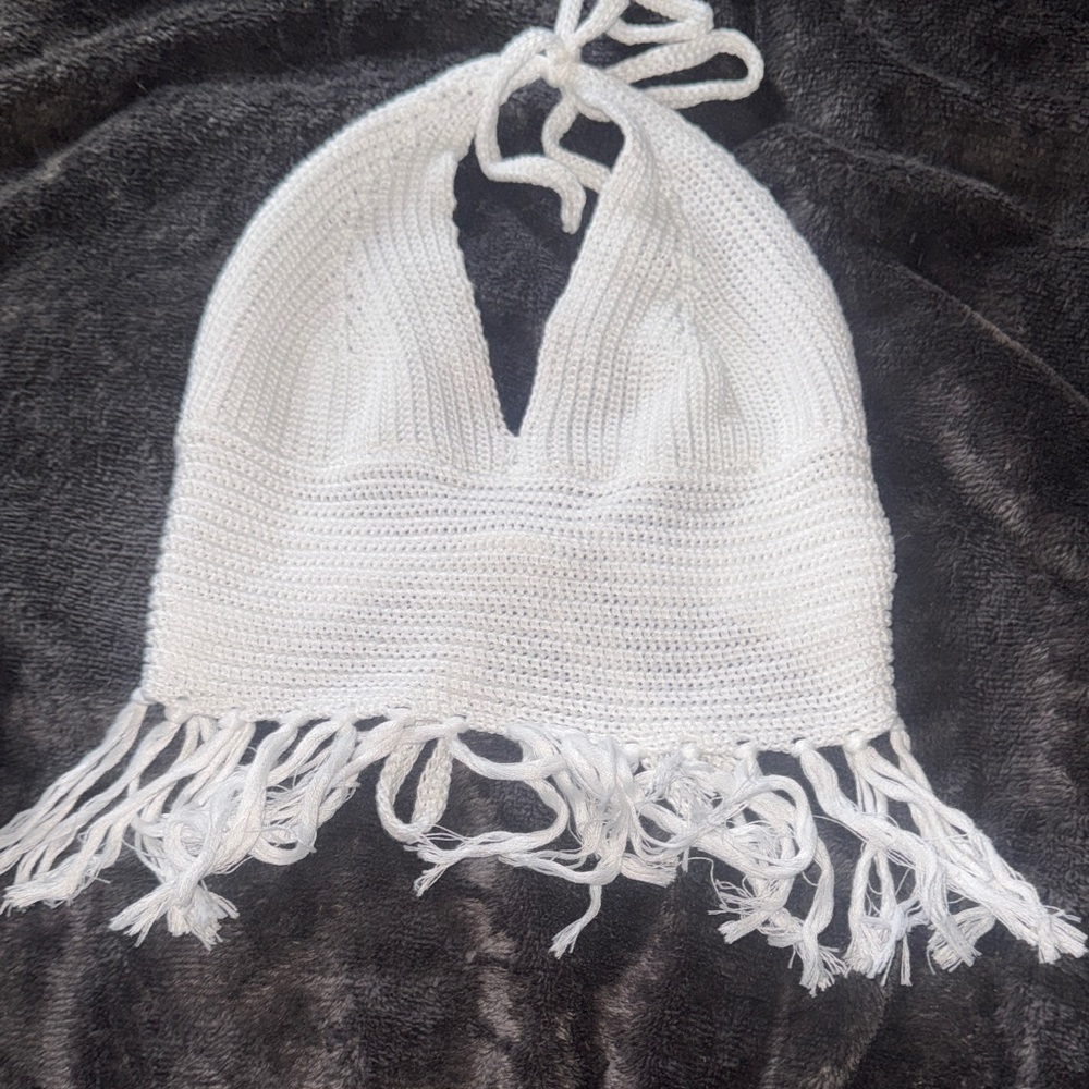 SHEIN White Crochet Fringe Halter Hat